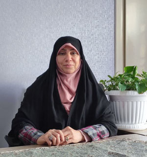 فاطمه فرهادی