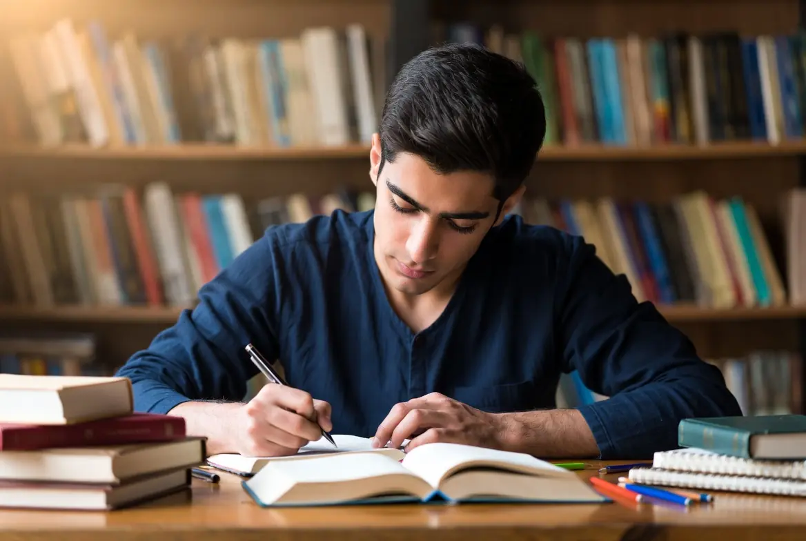 اشتغال ذهنی و علمی به عنوان راهکار کنترل افکار جنسی